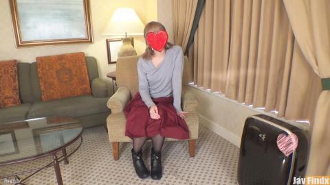 [fc2-ppv 1190606]激カワ素人レイヤーさん(19)同人誌即売会でナンパお金では無理ｗ超激レアグッズのためならＯＫ❤コスプレイヤーはエロくってｗ極上のボディに制服コスニーハイ着衣のまま生挿