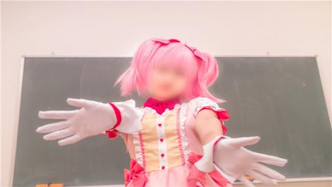 PPV1897067 Magi Reverse 3P Let's reverse 3P Harlem with the magical girl! Two amateur layers squeeze